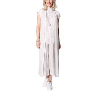 MarlaWynne Pleated Duster with Side Button Details